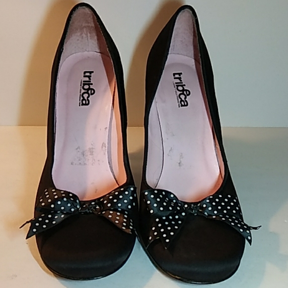 Kenneth Cole Tribeca Design Polka Dot Bow Heels 9M - Picture 1 of 5